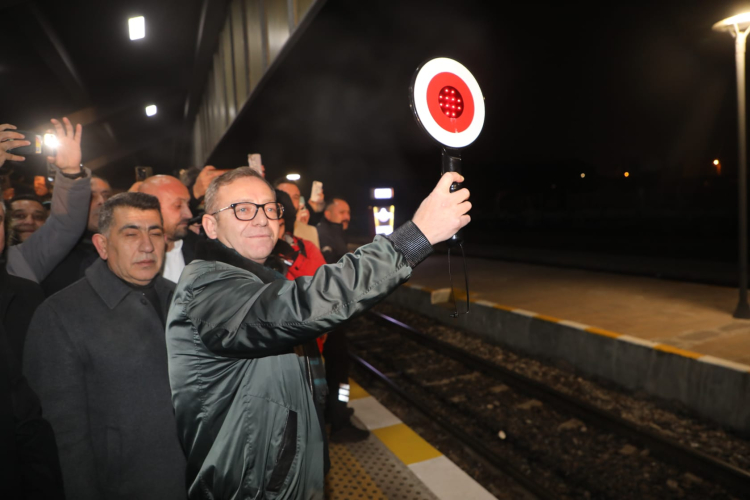 Sezonun ilk seferi Kars’a ulaştı