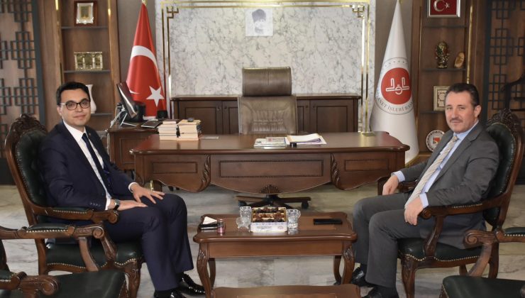 Kaymakam Kara’dan İl Müftüsü Dilek’e Anlamlı İade-i Ziyaret