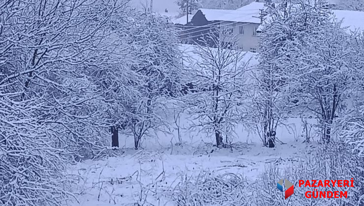 Pazaryeri Bayram Sabahına Beyaz Örtüyle Uyandı!