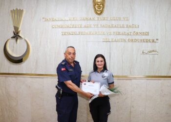 İL JANDARMA KOMUTANI VANLI, ÖZEL GÜVENLİK GÖREVLİLERİNİ AĞIRLADI