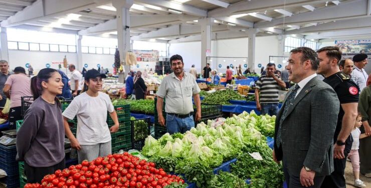 Vali Sözer haftanın ilk mesaisine pazarda başladı