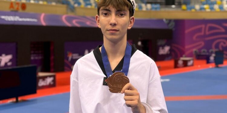 BİLECİKLİ MİLLİ SPORCUDAN BRONZ MADALYA